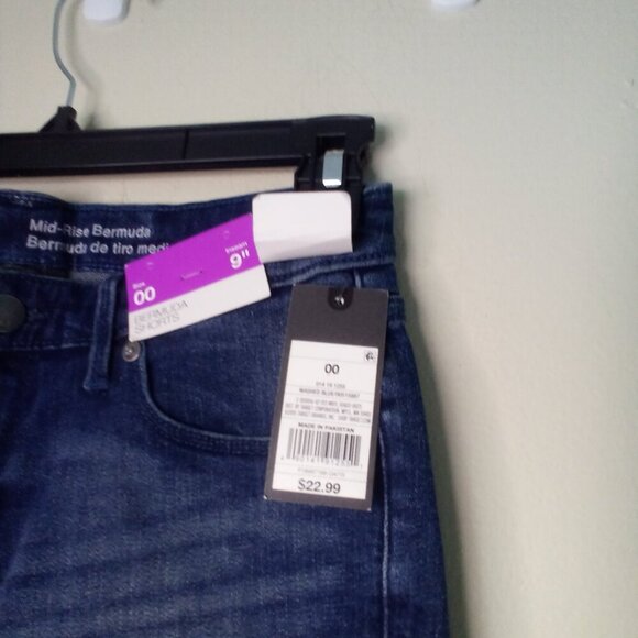 Mossimo Bermuda Shorts Women 00 Mid-Rise Power Stretch Roll Hem Denim Blue - Picture 10 of 15